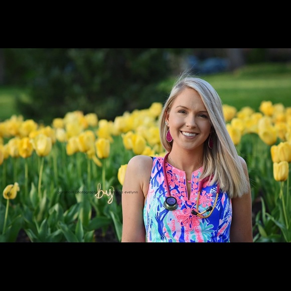 Meet your Posher, Erin - Picture 7 of 9